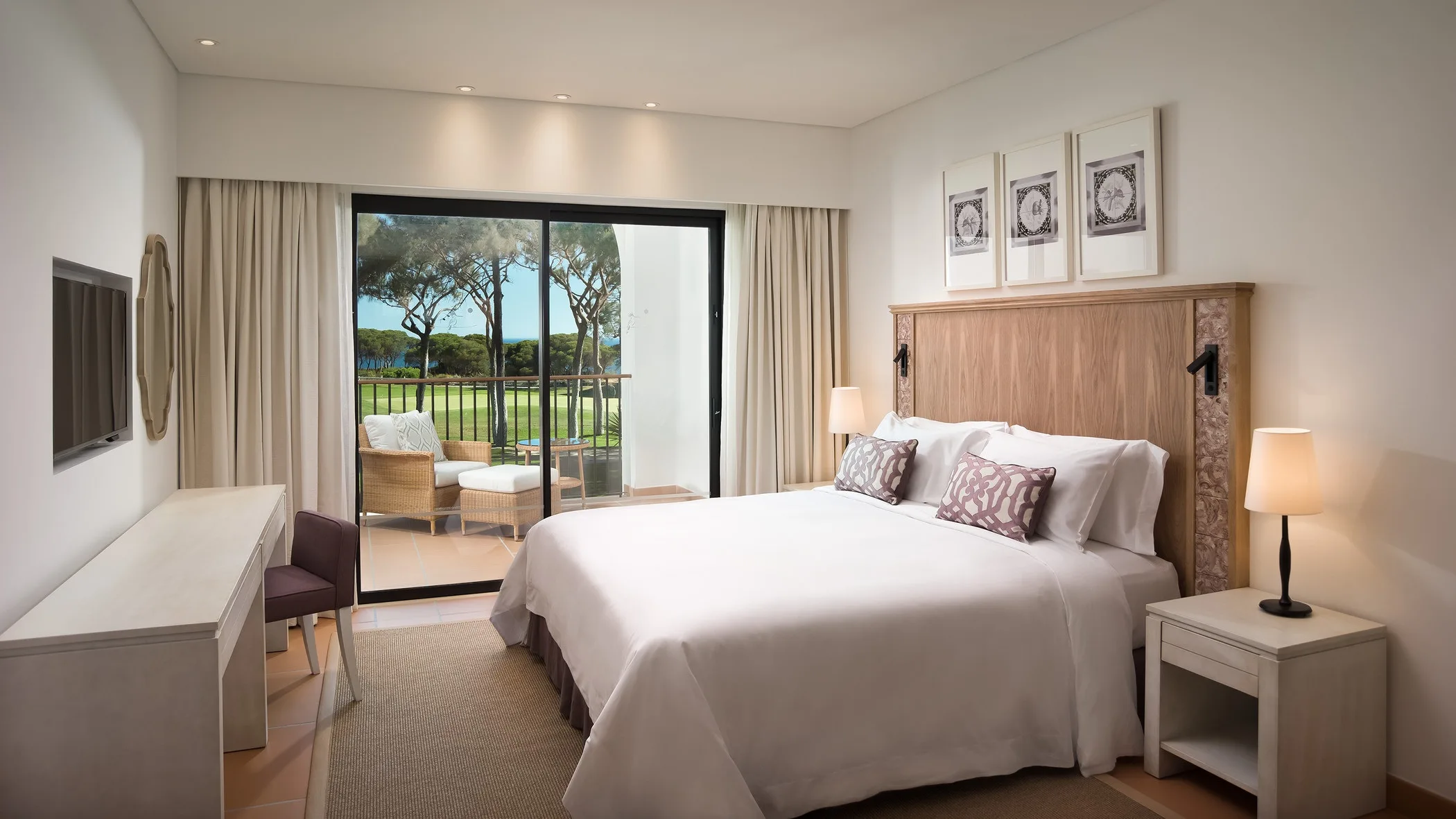11 One Two Bedroom Ocean Suite Queen Bedroom